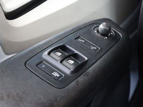 Used 2017 RAM ProMaster 1500 w/ Interior Convenience Group FWD image 26