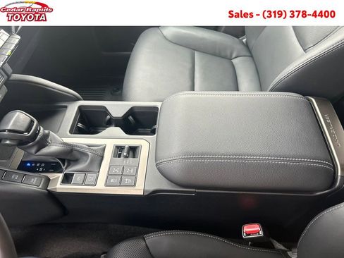Used 2024 Toyota Land Cruiser image 20