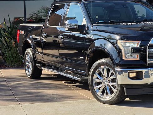 Used 2017 Ford F150 Lariat w/ Equipment Group 502A Luxury image 4
