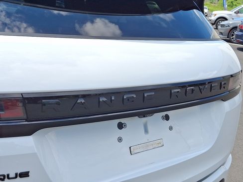 Used 2026 Land Rover Range Rover Evoque S AWD/4WD image 29