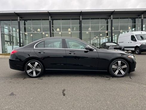 Used 2025 Mercedes-Benz C 300 4MATIC Sedan image 8
