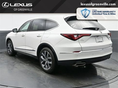 Used 2023 Acura MDX SH-AWD w/ Technology Package image 2
