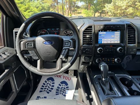 Used 2018 Ford F150 Lariat w/ Equipment Group 502A Luxury AWD/4WD image 19