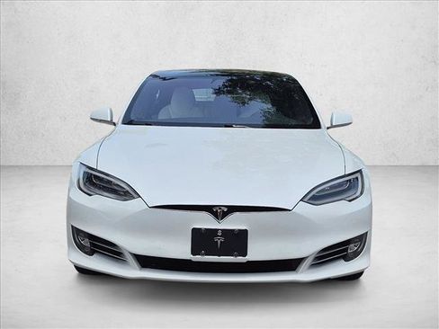 Used 2020 Tesla Model S Long Range AWD/4WD image 2