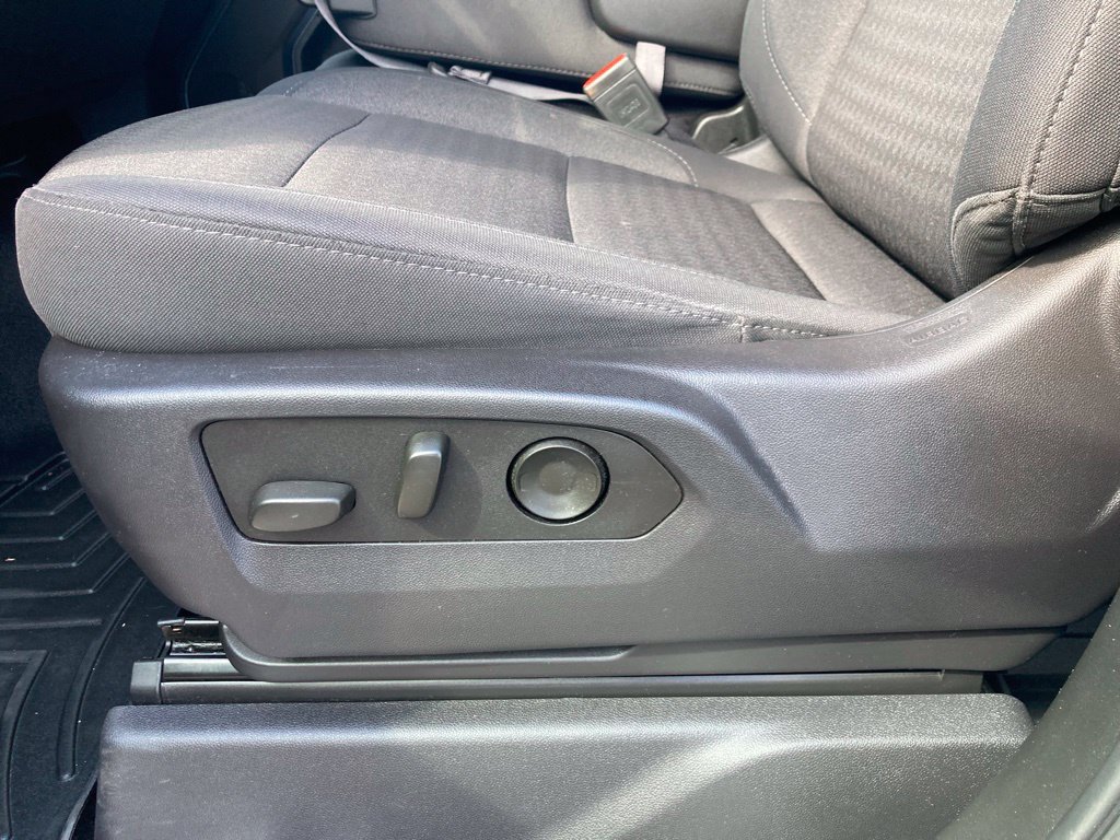 Used 2024 GMC Sierra 1500 SLE AWD/4WD image 4