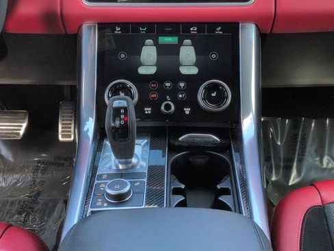 Used 2021 Land Rover Range Rover Sport HST image 18