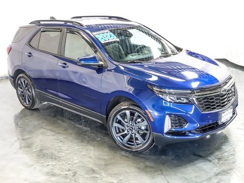 Certified 2023 Chevrolet Equinox RS w/ LPO, Floor Liner Package FWD image 6