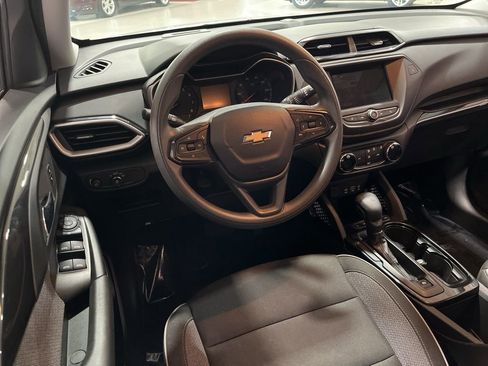 Certified 2023 Chevrolet TrailBlazer LS AWD/4WD image 17