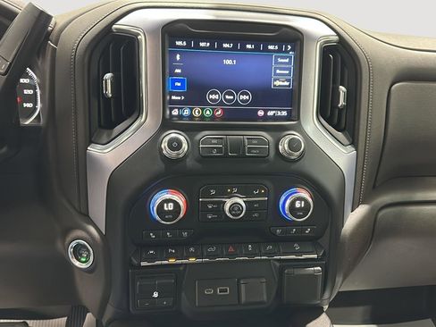 Used 2019 GMC Sierra 1500 SLT w/ SLT Premium Plus Package AWD/4WD image 12
