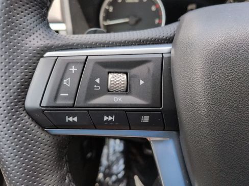 Used 2026 Mitsubishi Outlander SE FWD image 23