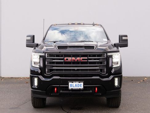 Used 2022 GMC Sierra 3500 AT4 image 21