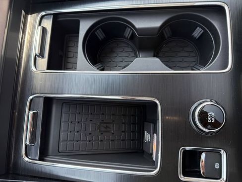 New 2026 Lincoln Aviator AWD w/ Jet Appearance Package image 28