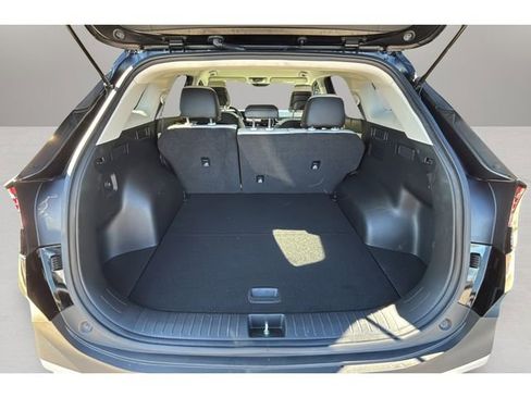 Used 2024 Kia Sportage EX image 31