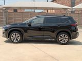 Used 2023 Nissan Rogue SV image 4