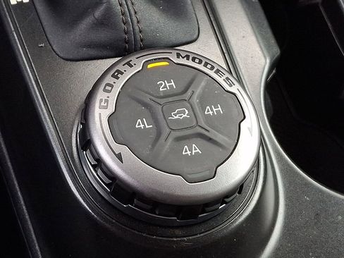 Used 2021 Ford Bronco Outer Banks image 25