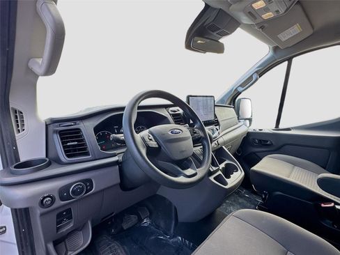 Used 2023 Ford Transit 350 XLT image 18