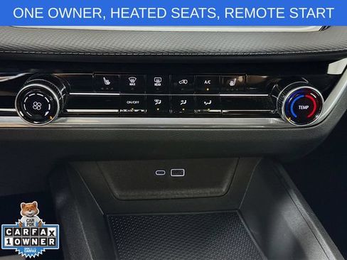 Used 2026 Chevrolet Equinox LT w/ Safety and Technology Package FWD image 16