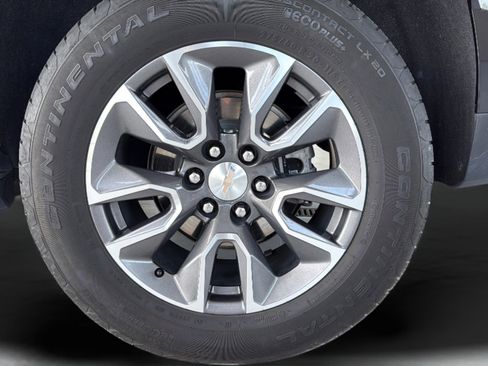 Used 2024 Chevrolet Tahoe LS RWD image 35