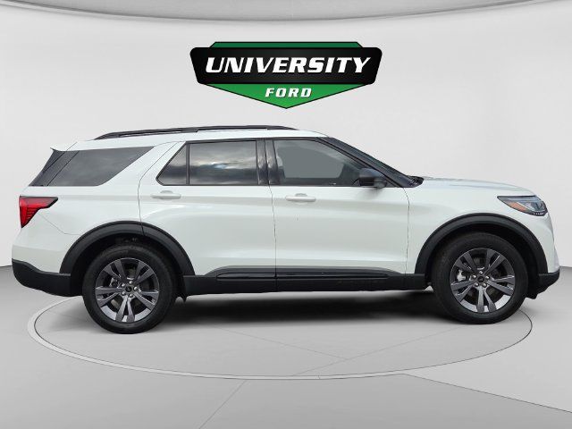New 2026 Ford Explorer Active w/ Active Comfort Package AWD/4WD image 2