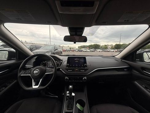 Used 2020 Nissan Altima 2.5 S w/ Driver Assist Package FWD image 18