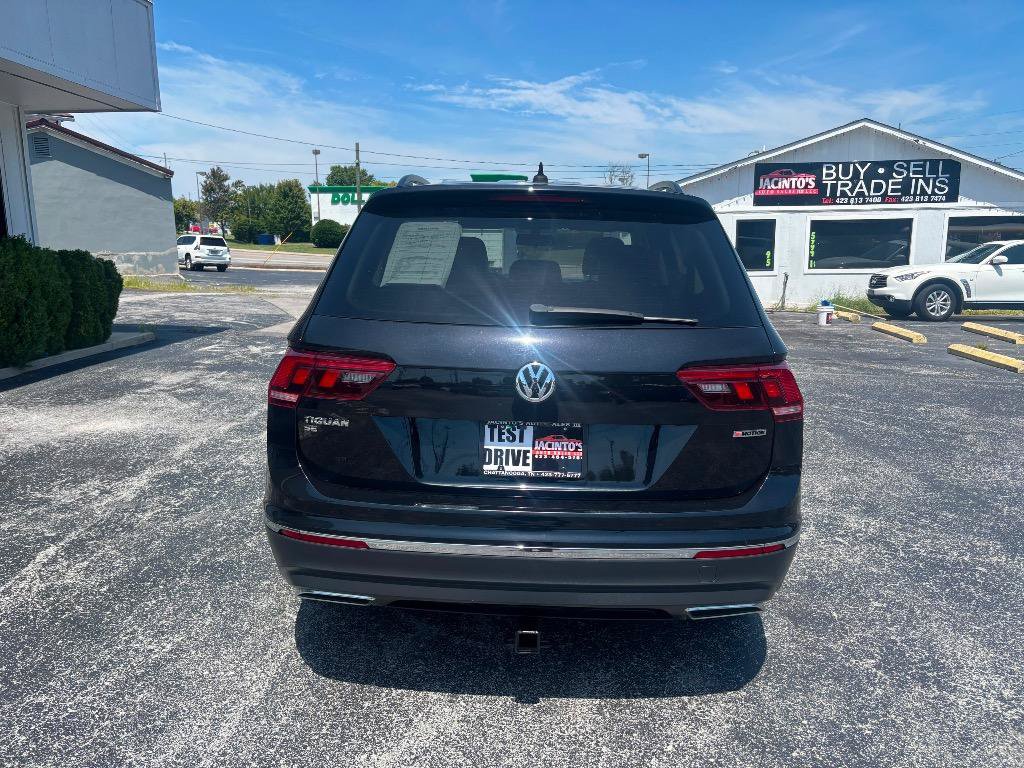 Used 2021 Volkswagen Tiguan SE AWD/4WD image 8