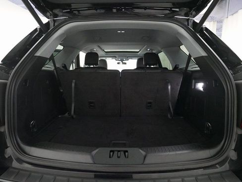 Used 2023 Ford Explorer XLT w/ Equipment Group 202A image 10