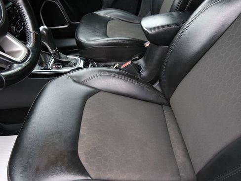 Used 2020 Jeep Compass Latitude AWD/4WD image 22