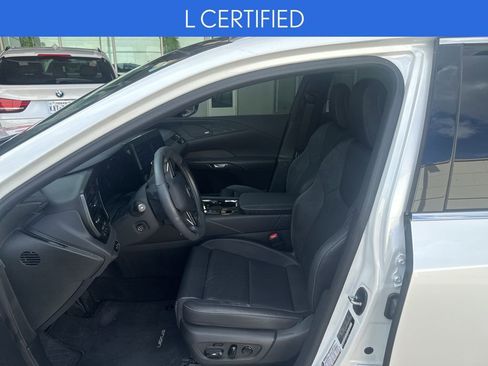 Used 2024 Lexus RX 350 FWD w/ Convenience Package image 2