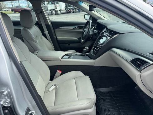 Used 2019 Cadillac CTS Luxury image 17