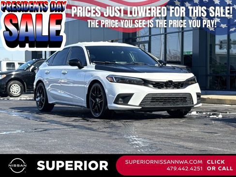 Used 2023 Honda Civic Sport image 1