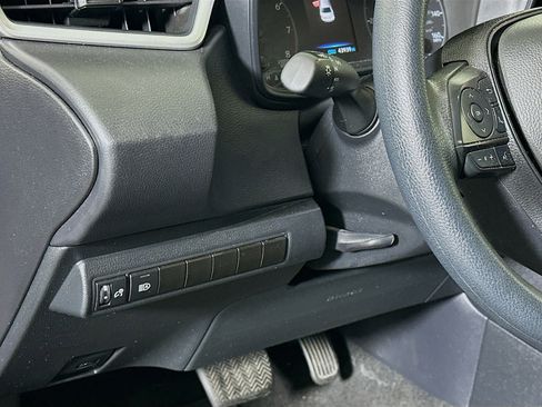 Used 2024 Toyota Corolla LE image 16