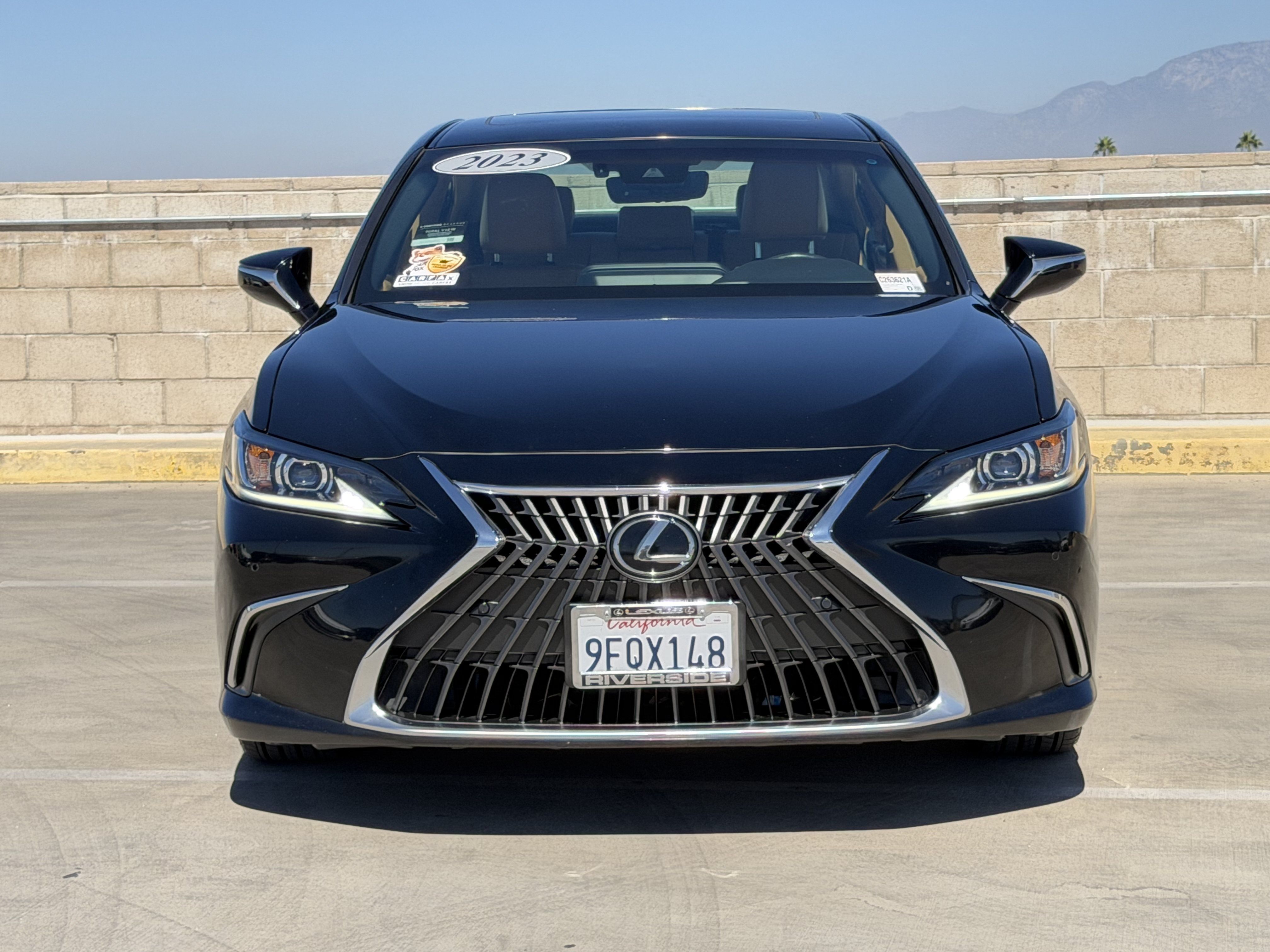 Certified 2023 Lexus ES 350 w/ Premium Package FWD image 3