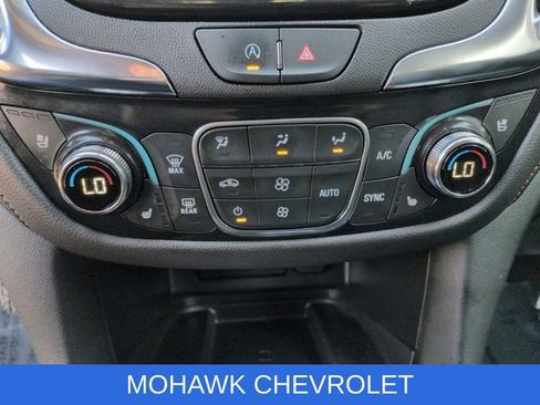 Used 2024 Chevrolet Equinox Premier AWD/4WD image 19