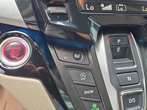 Used 2023 Honda Odyssey Touring image 23