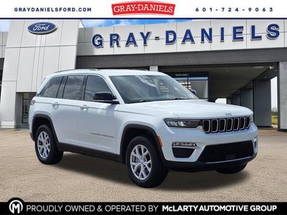 Used 2022 Jeep Grand Cherokee Limited w/ Trailer Tow Prep Group (B)