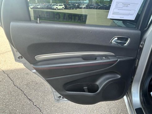 Used 2016 Dodge Durango R/T w/ Blacktop Package AWD/4WD image 16