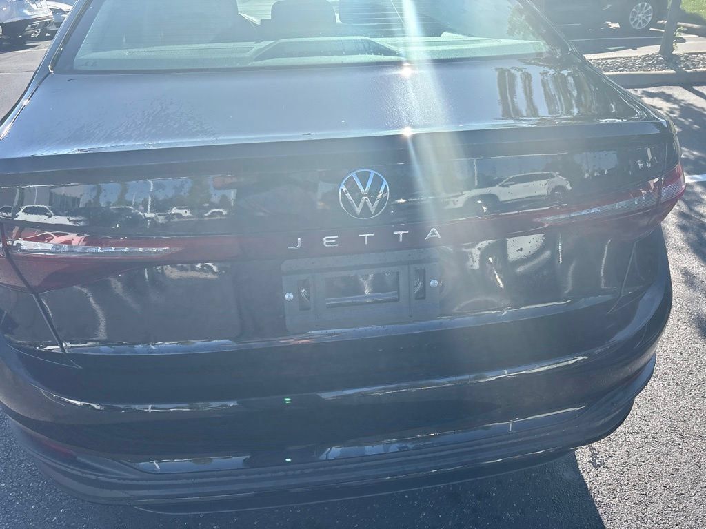 Used 2026 Volkswagen Jetta S FWD image 7