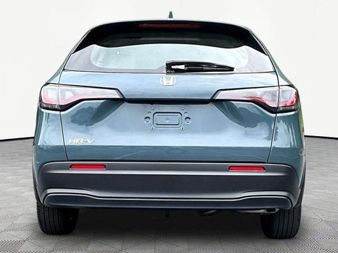 Used 2025 Honda HR-V LX image 5