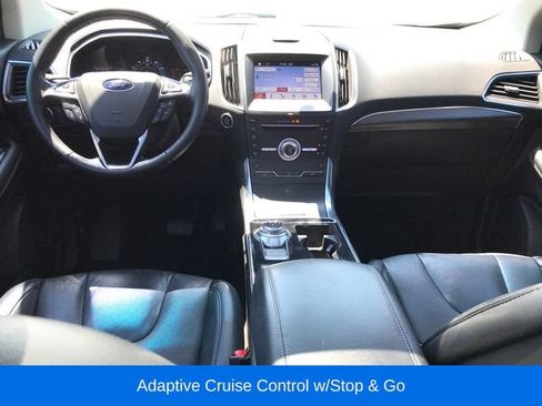 Used 2019 Ford Edge Titanium w/ Cold Weather Package AWD/4WD image 5