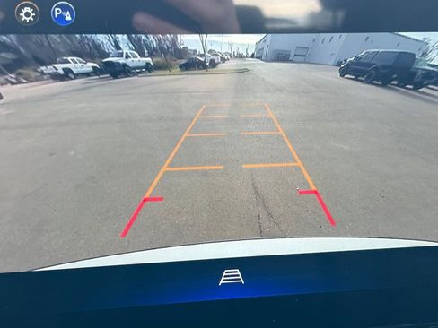 New 2026 Chevrolet Equinox LT w/ Convenience Package II image 16