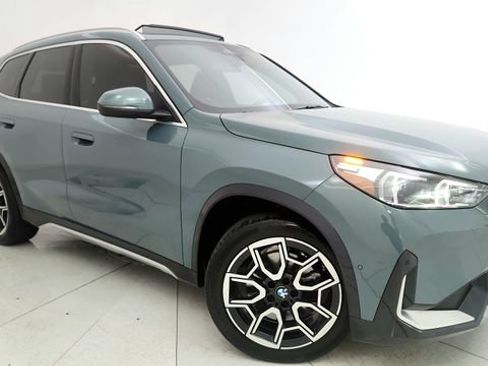 Used 2025 BMW X1 xDrive28i AWD/4WD image 16