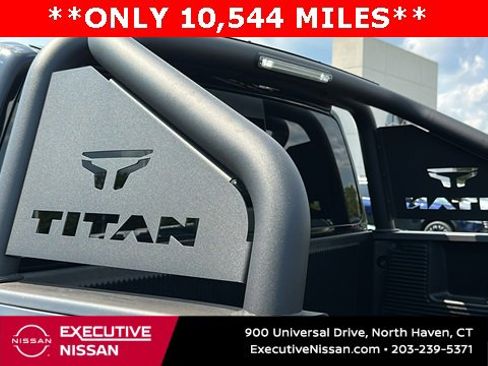 Certified 2024 Nissan Titan SV w/ SV Bronze Edition Package image 30