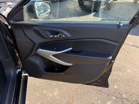 New 2026 Chevrolet Trax LS w/ LS Convenience Package FWD image 22