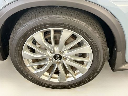 Used 2023 INFINITI QX50 Luxe AWD/4WD image 36