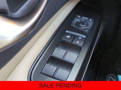 Certified 2020 Lexus ES 350 w/ Premium Package FWD image 23