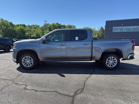 Certified 2021 Chevrolet Silverado 1500 LT AWD/4WD image 6