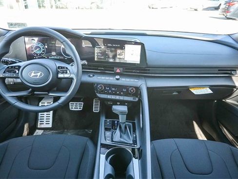 New 2026 Hyundai Elantra Sport image 15