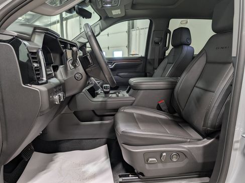 Used 2025 GMC Sierra 1500 Denali w/ Denali Reserve Package image 16