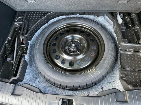 Used 2024 Ford Escape ST-Line w/ Tech Pack #1 image 12