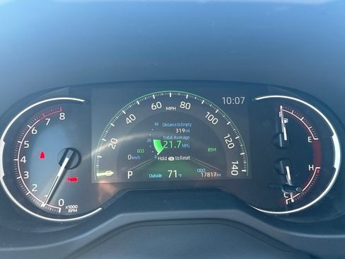 Used 2025 Toyota RAV4 LE AWD/4WD image 10